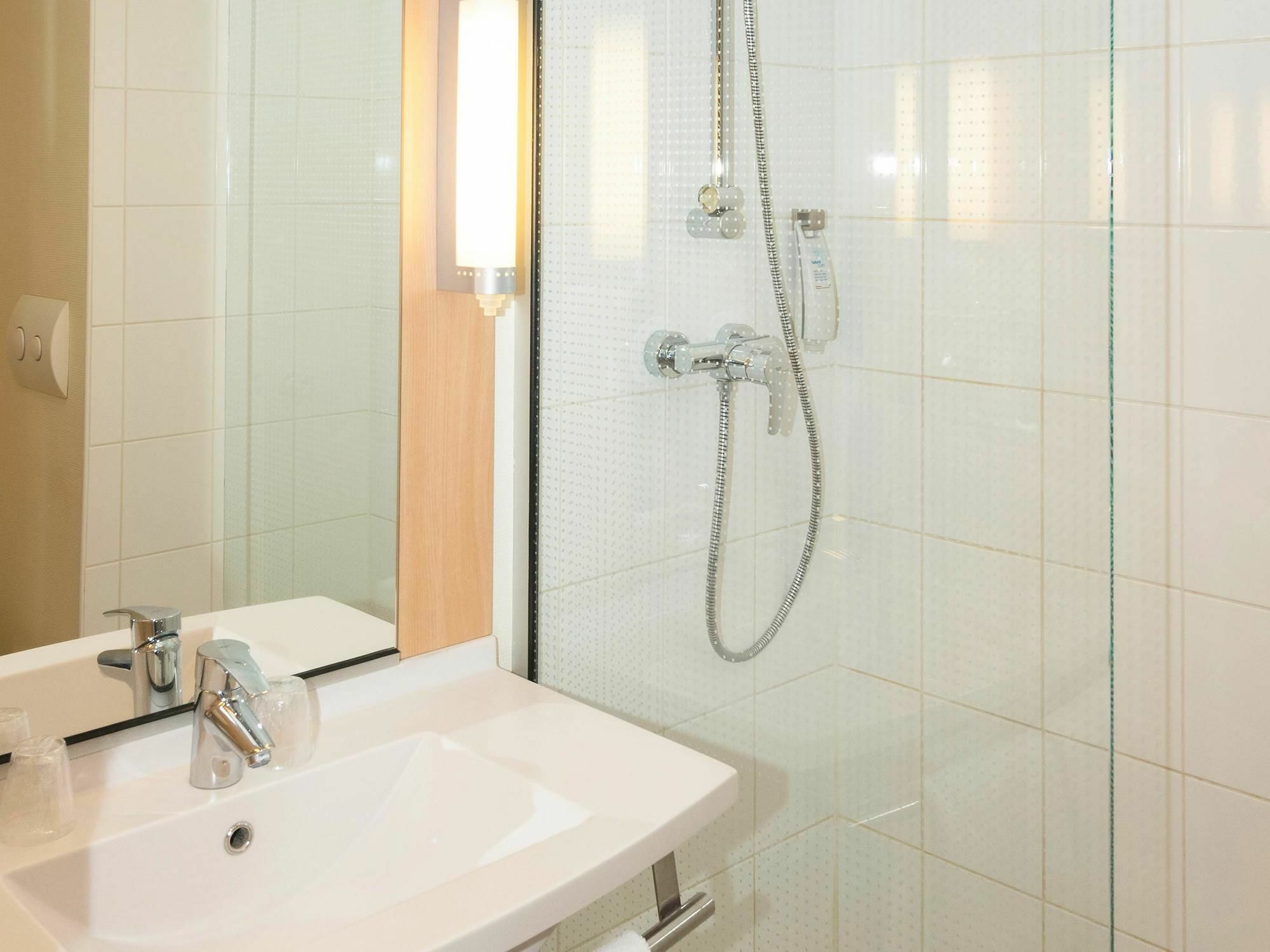 מלון Ibis Reims טאנקו מראה חיצוני תמונה